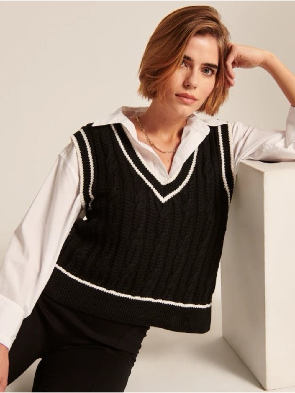 Abercrombie Black Cable-Knit V-Neck Sweater Vest with White Trim